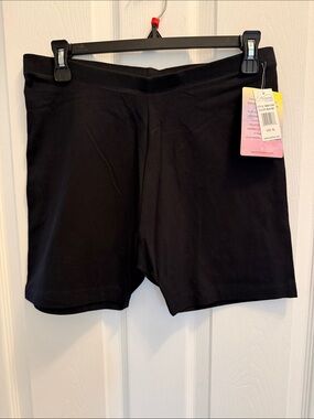 Weekend Black Women's Stretch Bike Shorts